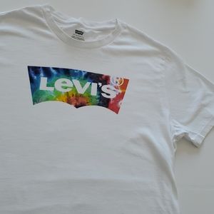 Levi's Graphic Tee